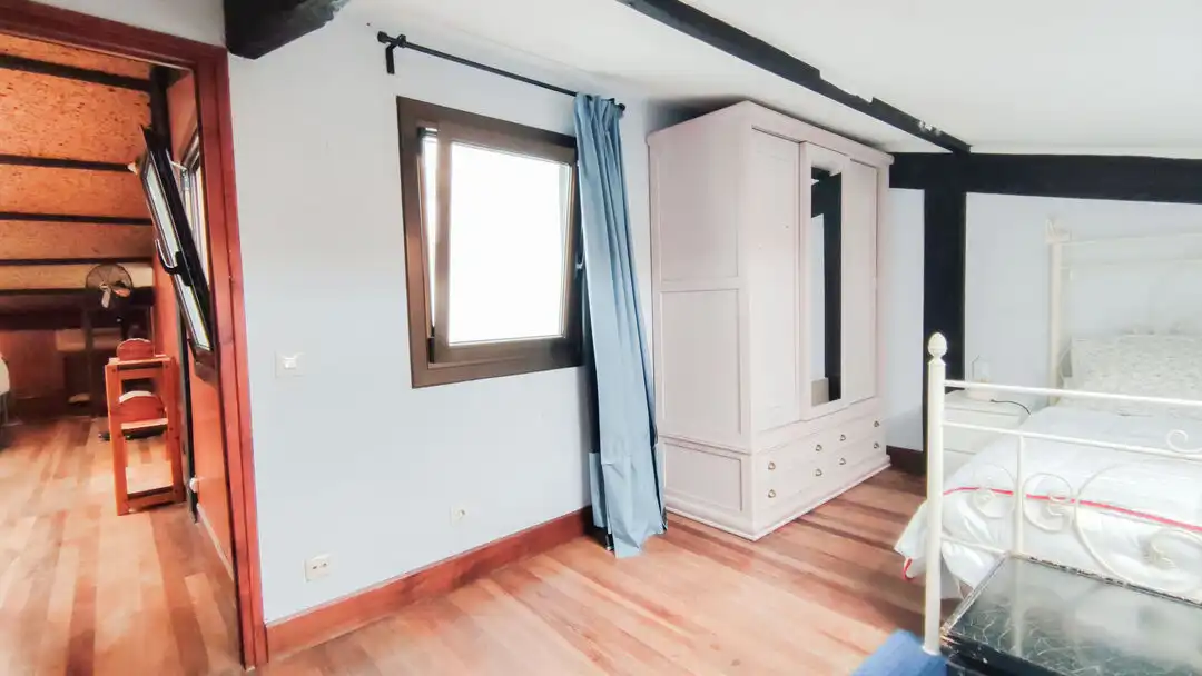 Bedroom of Flat for sale in Donostia - San Sebastián   with Heating and Furnished