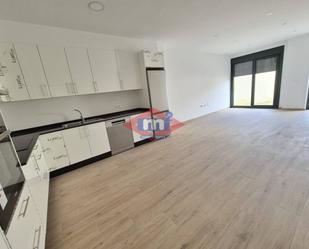 Kitchen of Flat to rent in Ponte Caldelas  with Heating, Terrace and Storage room