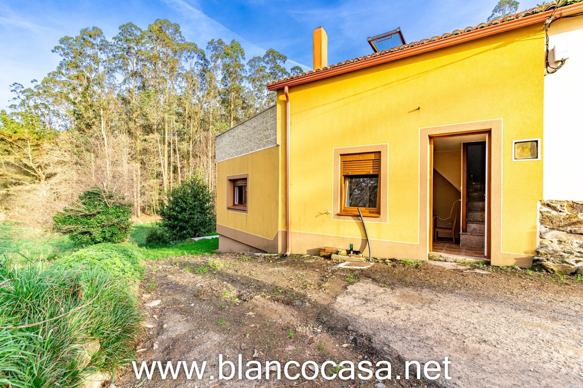 Exterior view of House or chalet for sale in Ponteceso  with Terrace and Storage room