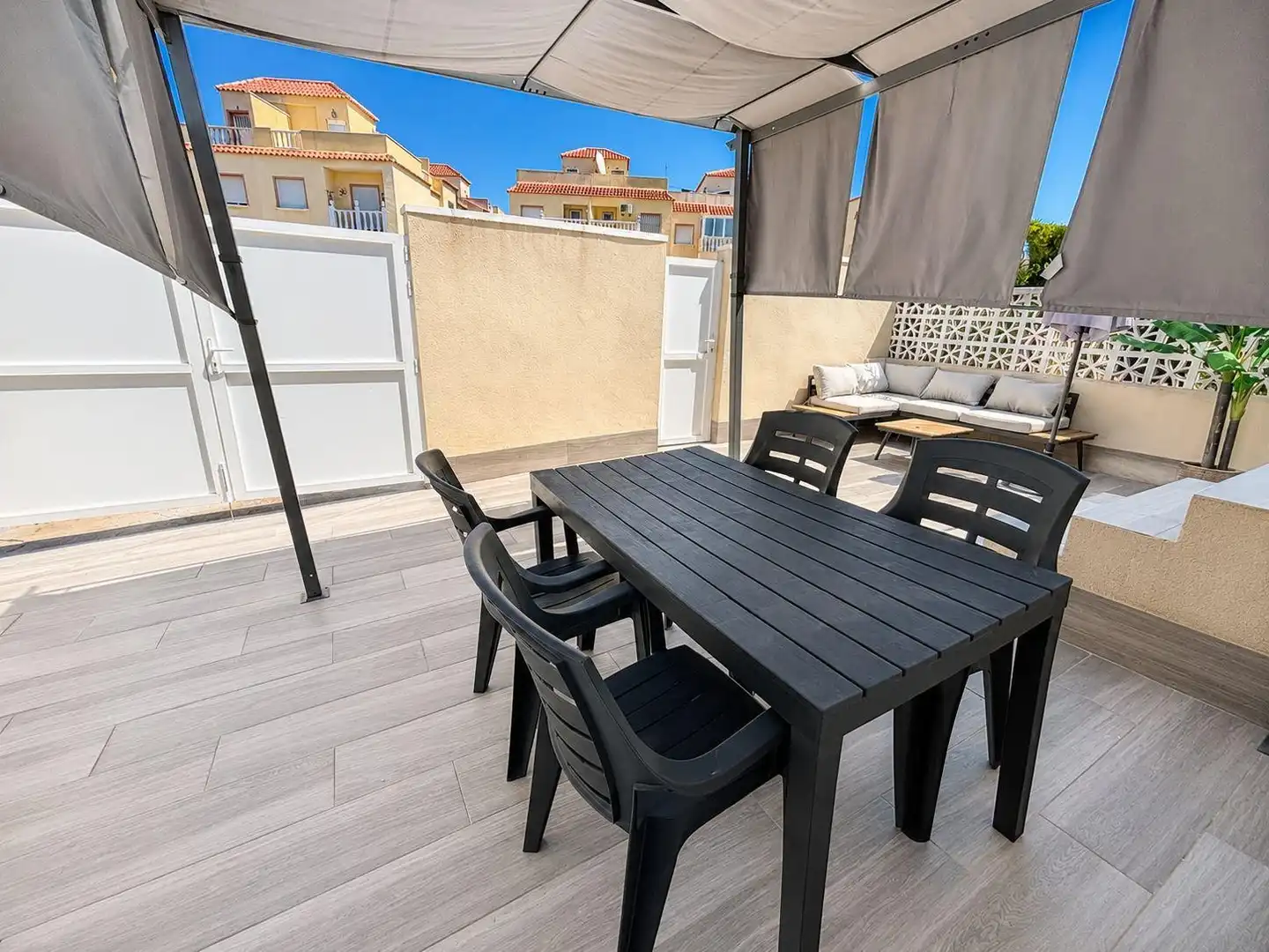 Terraza de Casa o chalet en venta en Torrevieja con Aire acondicionado, Calefacción y Parquet