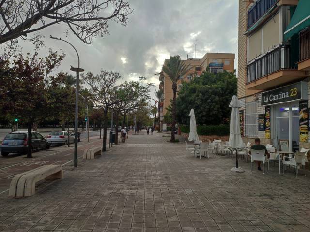 Local comercial en Venta en Calle Benejúzar en Cuatrocientas Viviendas