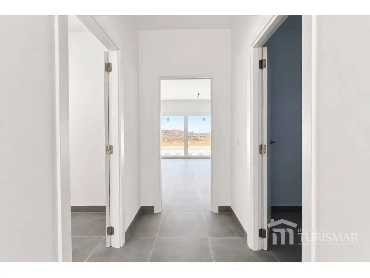 Detached house with pool for sale in Calle Luís Góngora 1, imagen 5