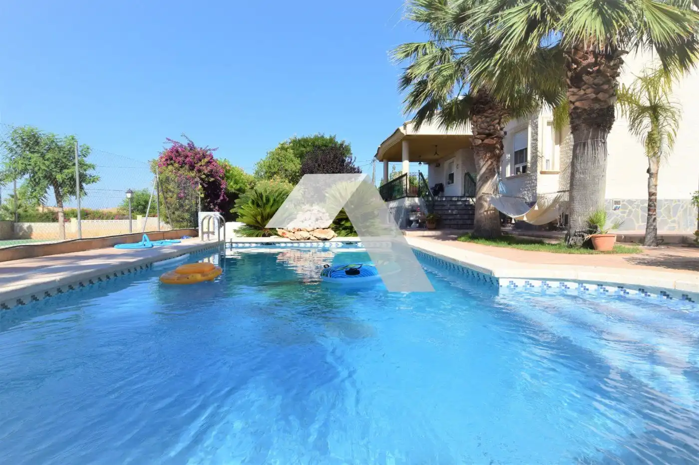 Houses for sale in Villamontes - Boqueres