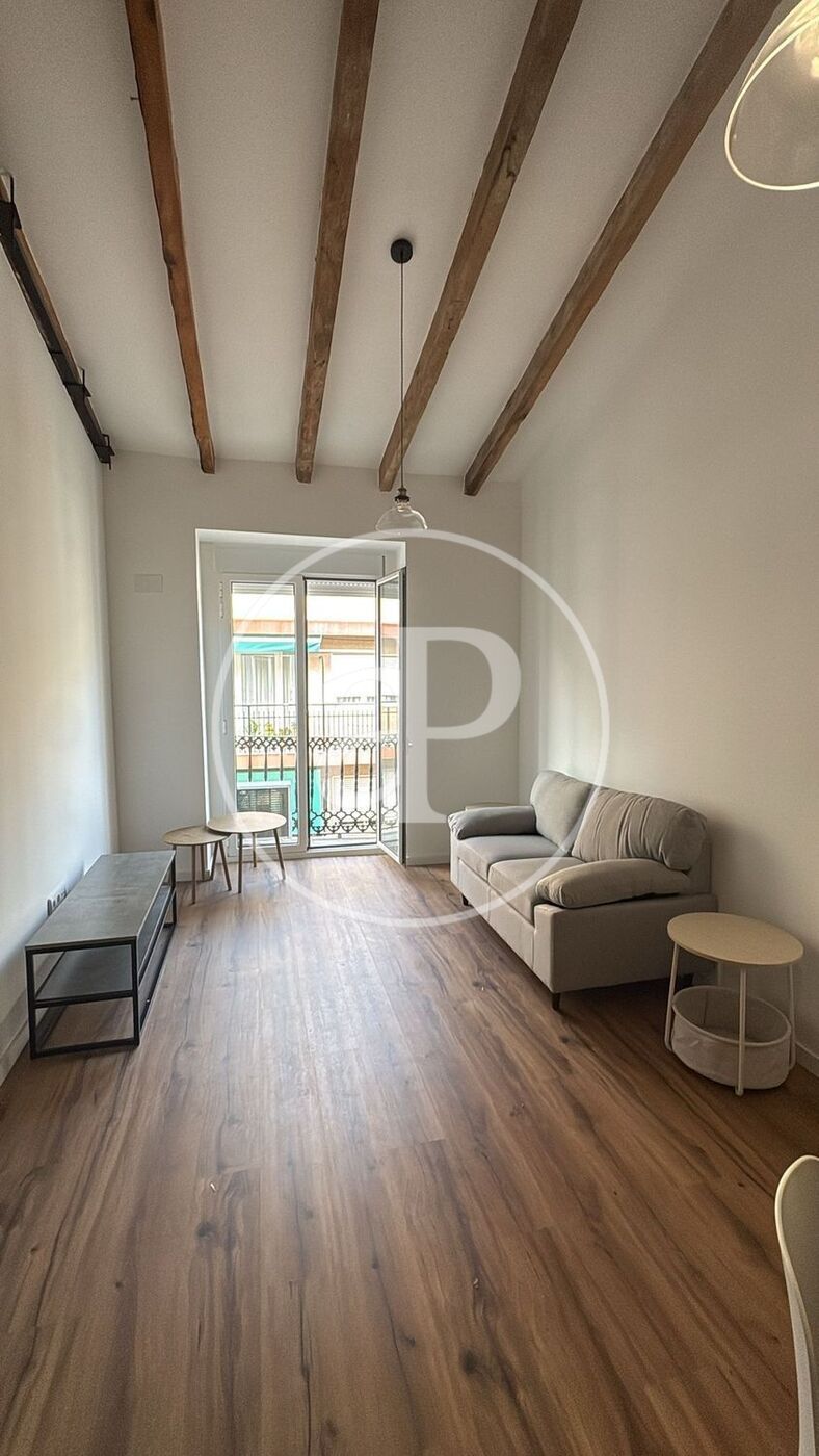 Flat for rent in Carrer del Dr. Monserrat, El Botànic