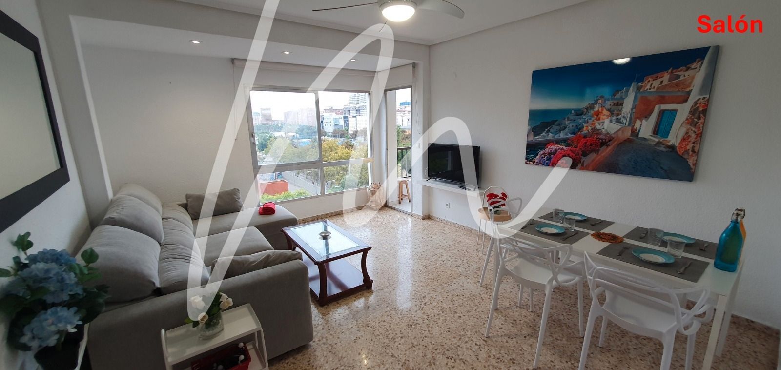 Sala d'estar de Pis de lloguer en  Valencia Capital amb Aire condicionat, Moblat i Rentadora