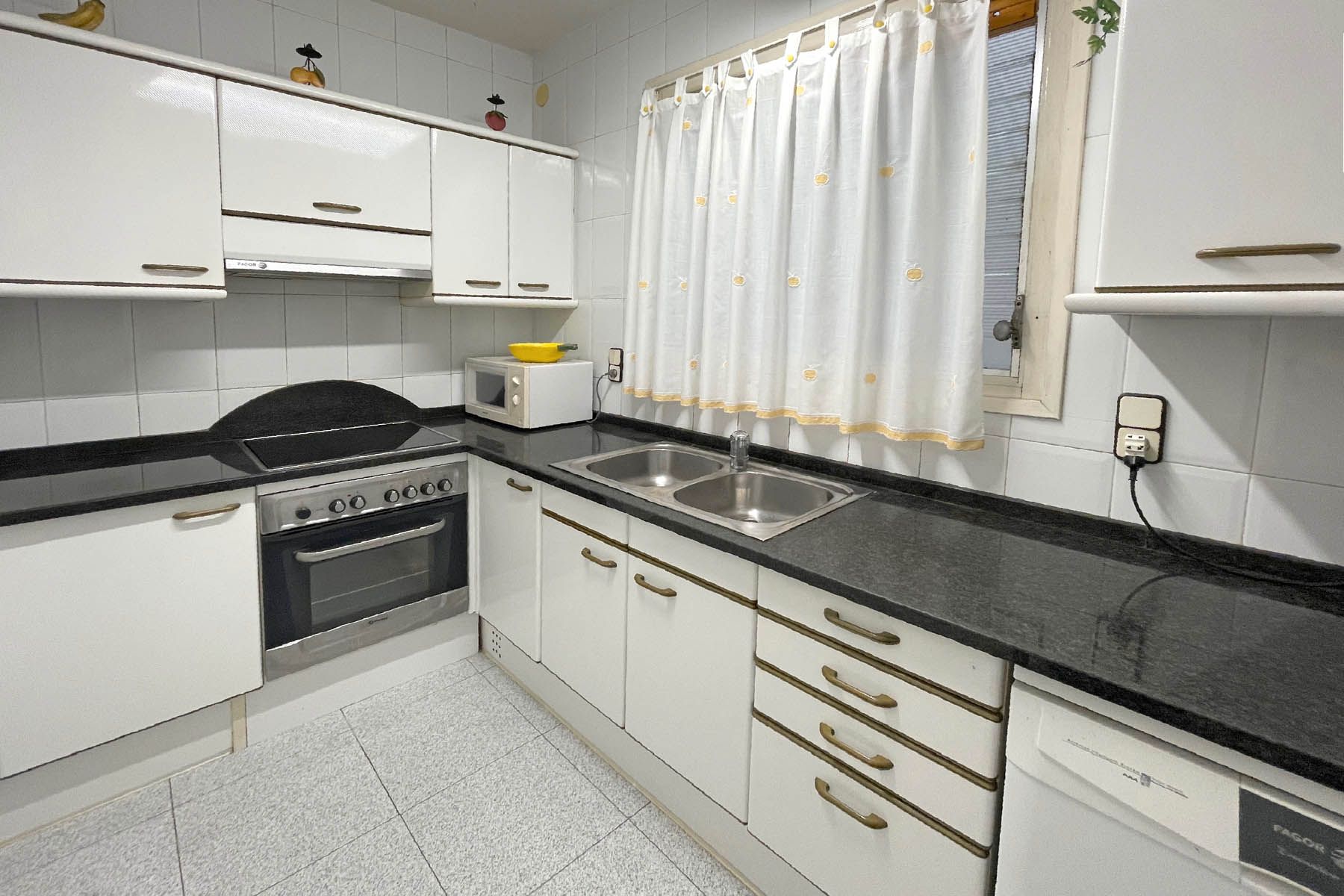 House or chalet for sale in La Canonja