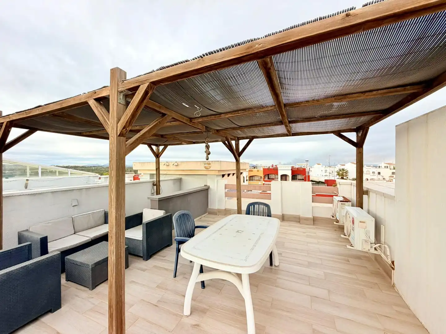 Bungalow amb piscina en venda a Calle de lago de sanabria, imagen 22