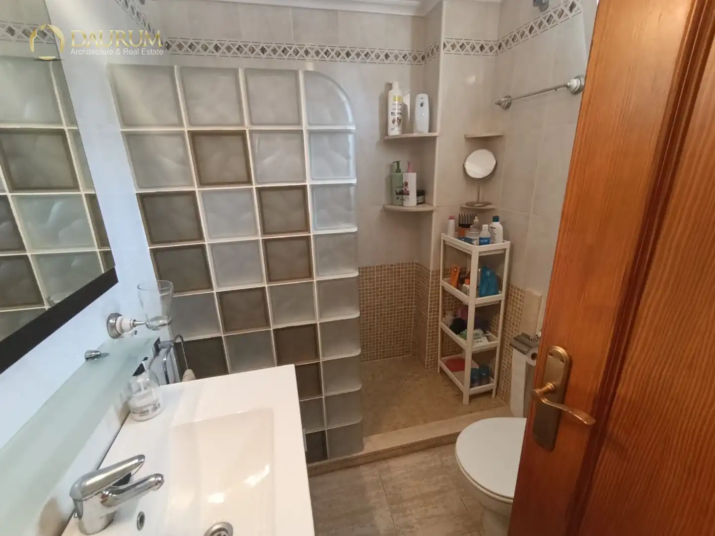 Bathroom of Apartments for sale in Elche / Elx  with Heating, Terrace and Swimming Pool