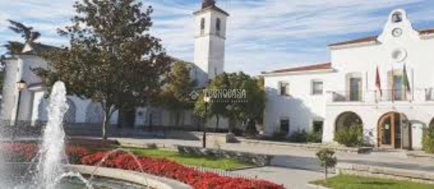 Exterior view of Single-family semi-detached for sale in Villanueva de la Cañada  with Heating, Private garden and Parquet flooring