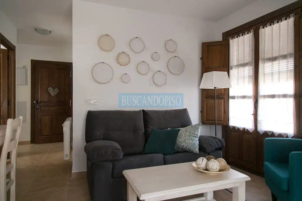 Sala de estar de Apartamento en venta en Ajamil de Cameros con Calefacción, Amueblado y Balcón