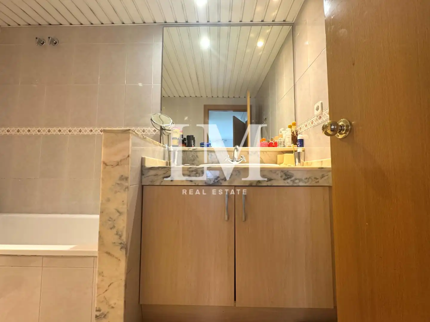 Baño de Casa o chalet de alquiler en Rubí con Aire acondicionado, Calefacción y Jardín privado