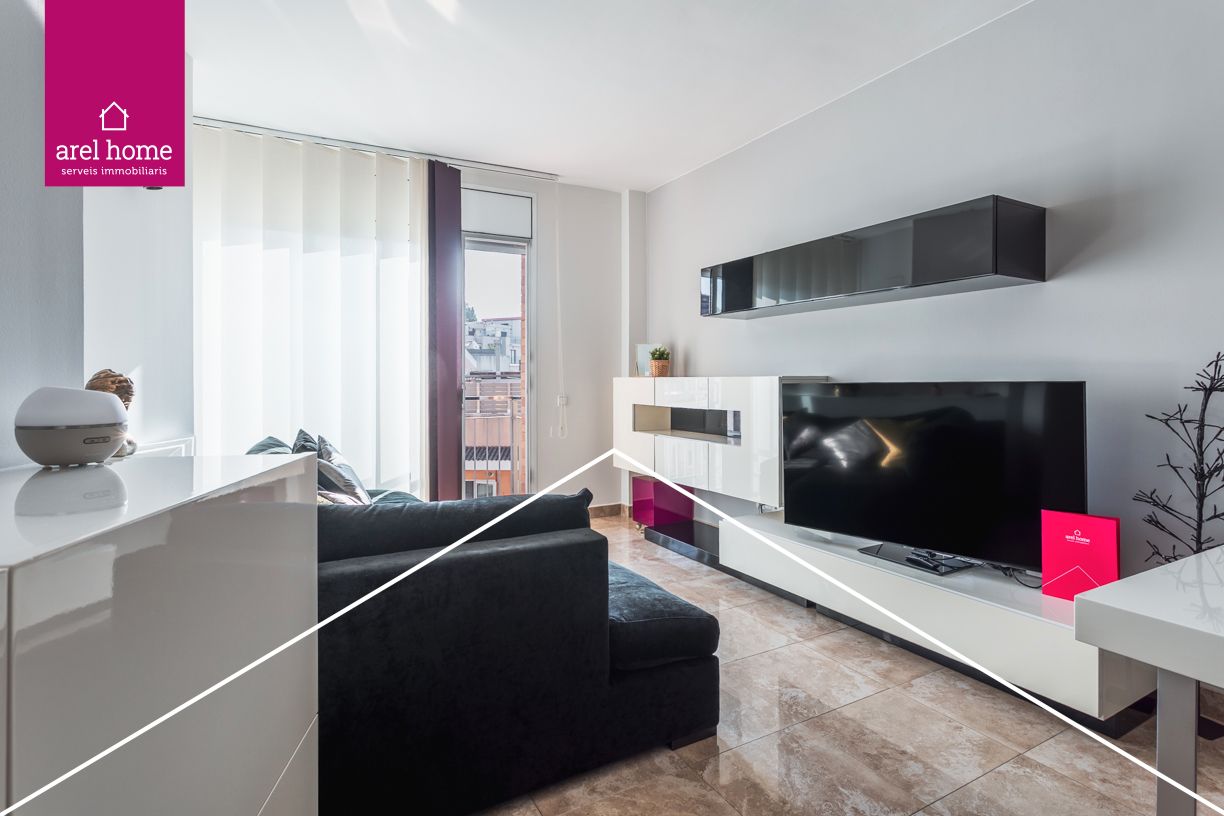 Sala de estar de Piso en venta en Montgat con Aire acondicionado, Calefacción y Trastero