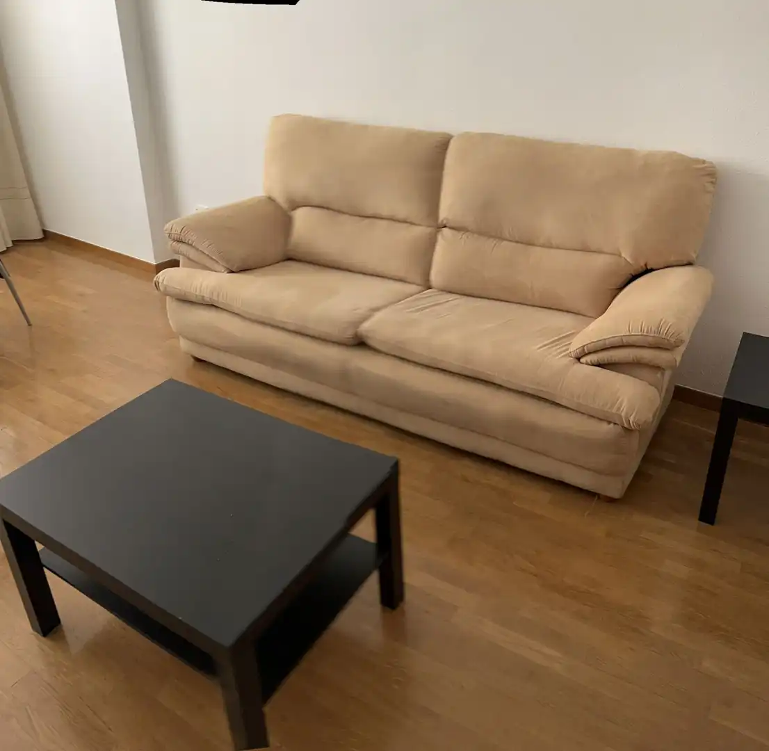 Duplexes for rent in Calle Sancho Panza, El Torreón - Los Ángeles - El Pilar
