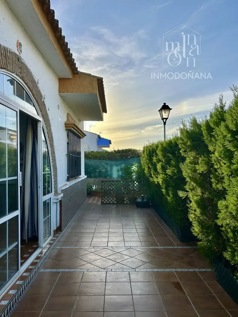 Terraza de Casa o chalet en venta en Almonte con Calefacción, Terraza y Amueblado