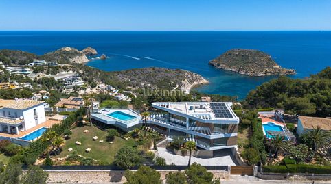Magnífico chalet listo para entregar en Jávea con maravillosas vistas