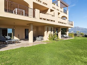 Apartament amb piscina en venda a Calle Torre Campanillas 7