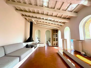 Casa amb piscina en venda a Carrer Major