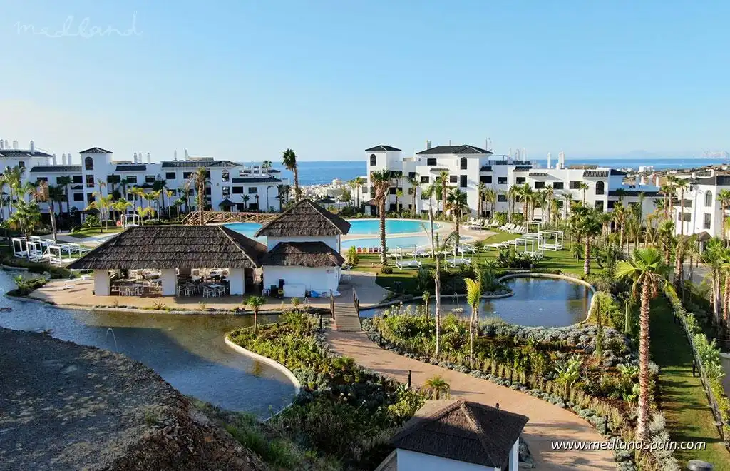 Apartment with pool for sale in Altos de Estepona, imagen 7