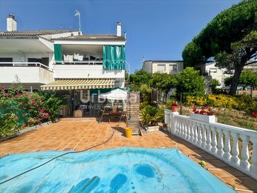 House with pool for sale in Sant Iscle de Vallalta