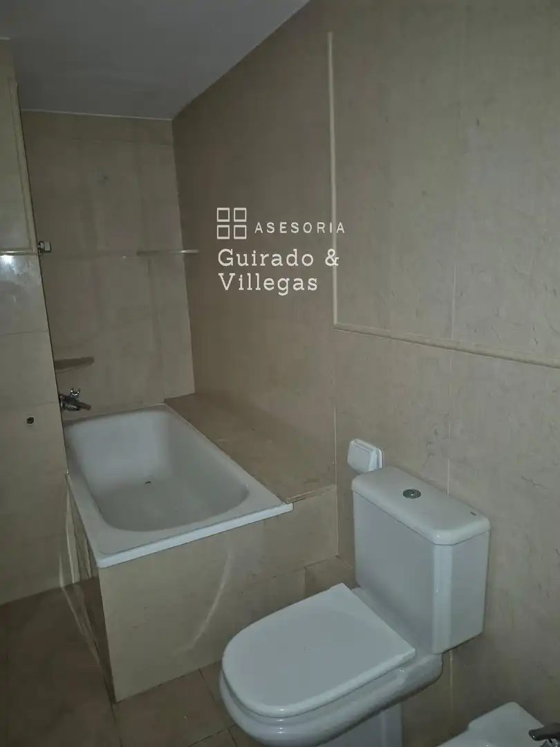 Baño de Dúplex en venta en Terrassa con Terraza y Alarma