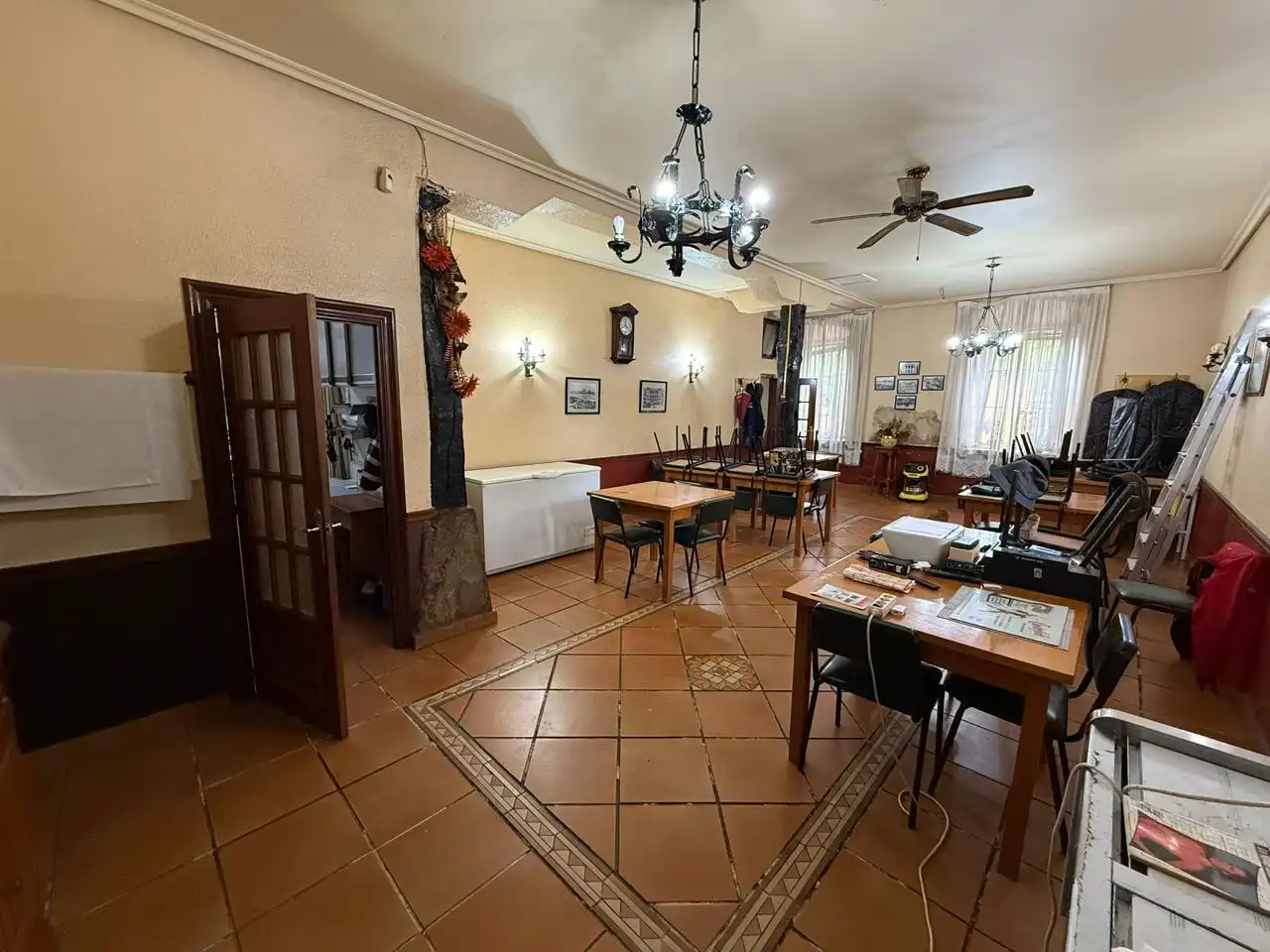 Menjador de Local en venda en Castro-Urdiales