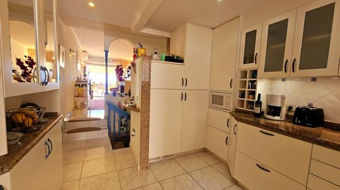 Foto 2 de Piso en venta en Av. de Colón, San Eugenio Bajo, Adeje