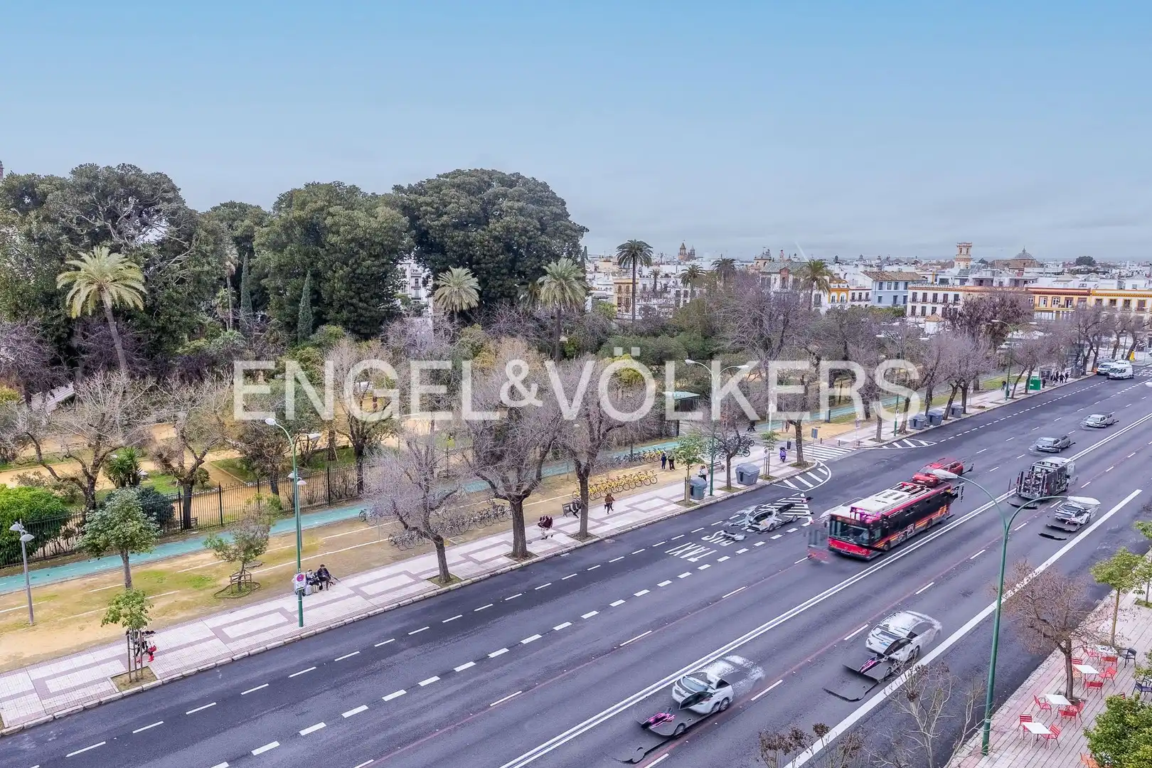 Vista exterior de Piso en venta en Sevilla con Aire acondicionado y Calefacción
