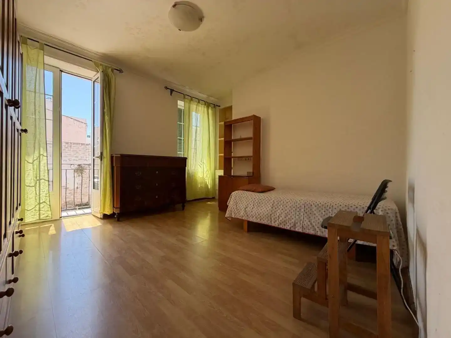 Dormitori de Casa adosada en venda en Es Castell amb Aire condicionat, Parquet i Traster