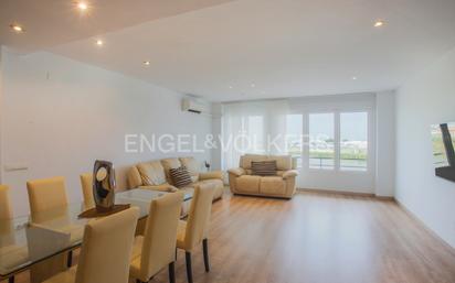 Living room of Duplex for sale in Sueca  with Air Conditioner, Heating and Furnished