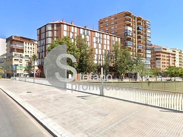 Local comercial de lloguer a Principal