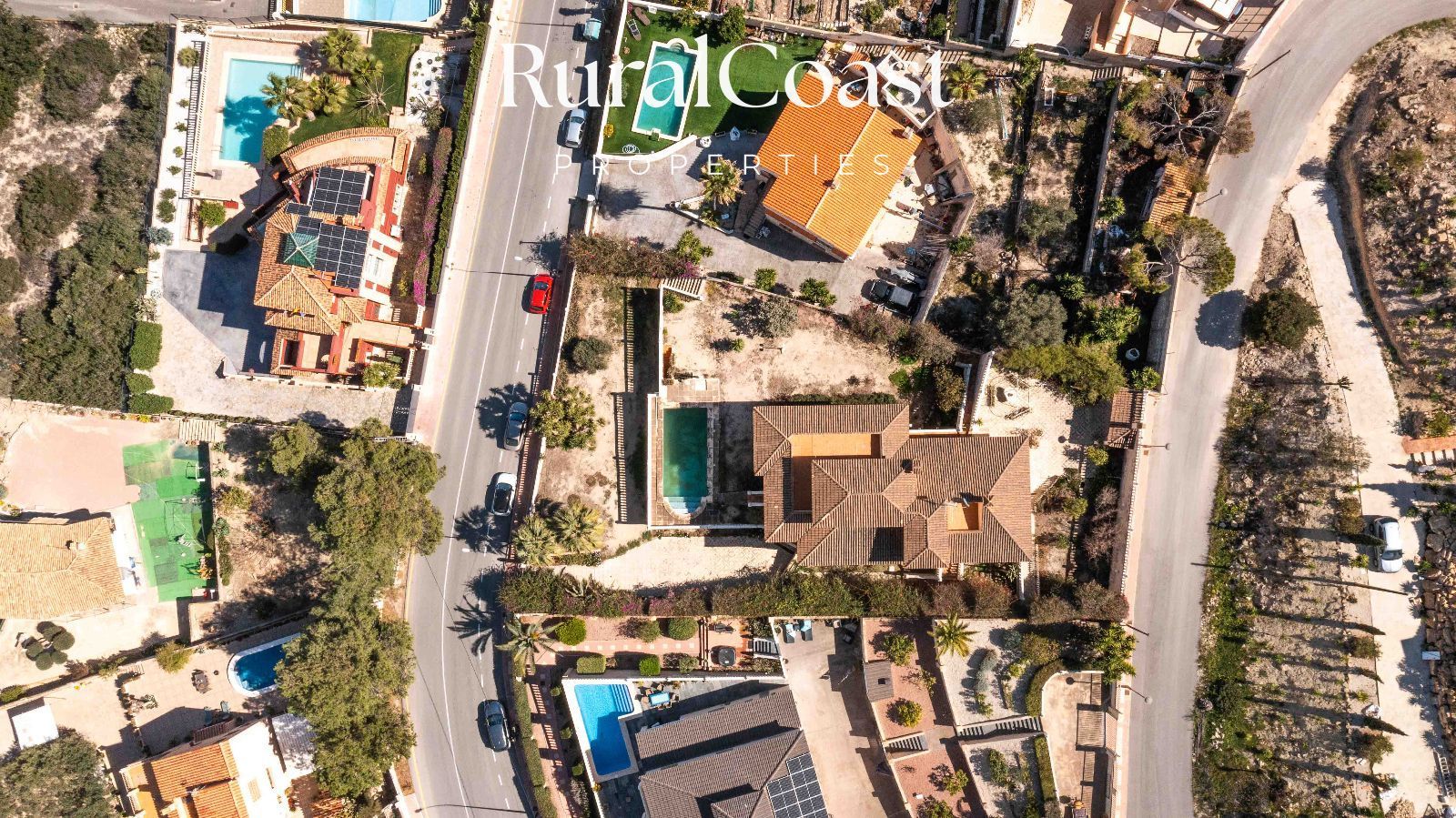 Vista exterior de Casa o chalet en venta en El Campello con Calefacción, Terraza y Trastero