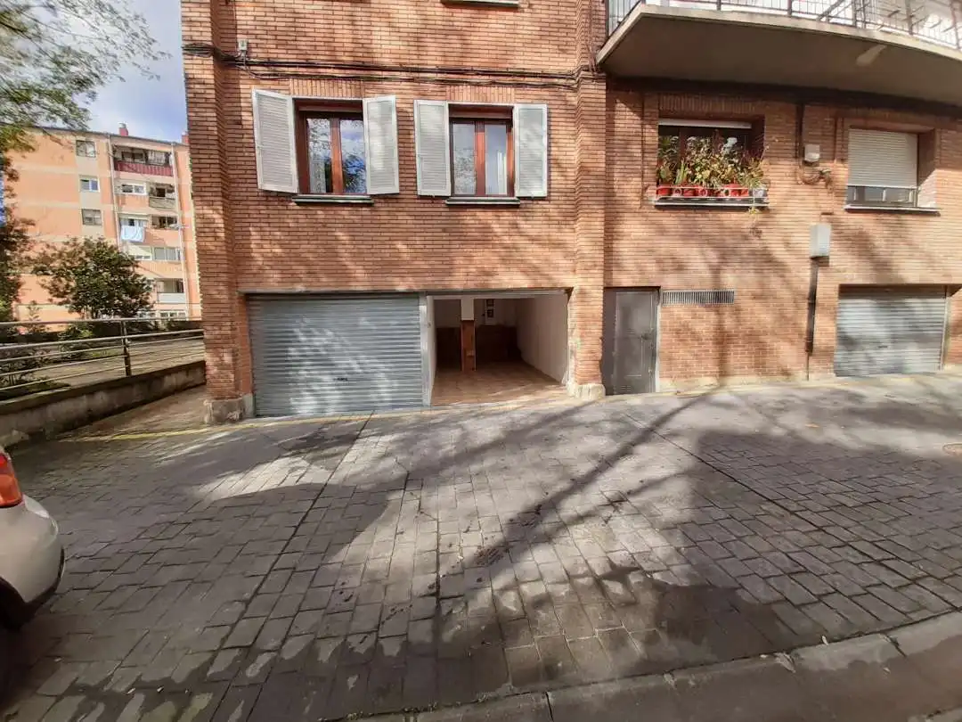 Local comercial en venta en Galdakao