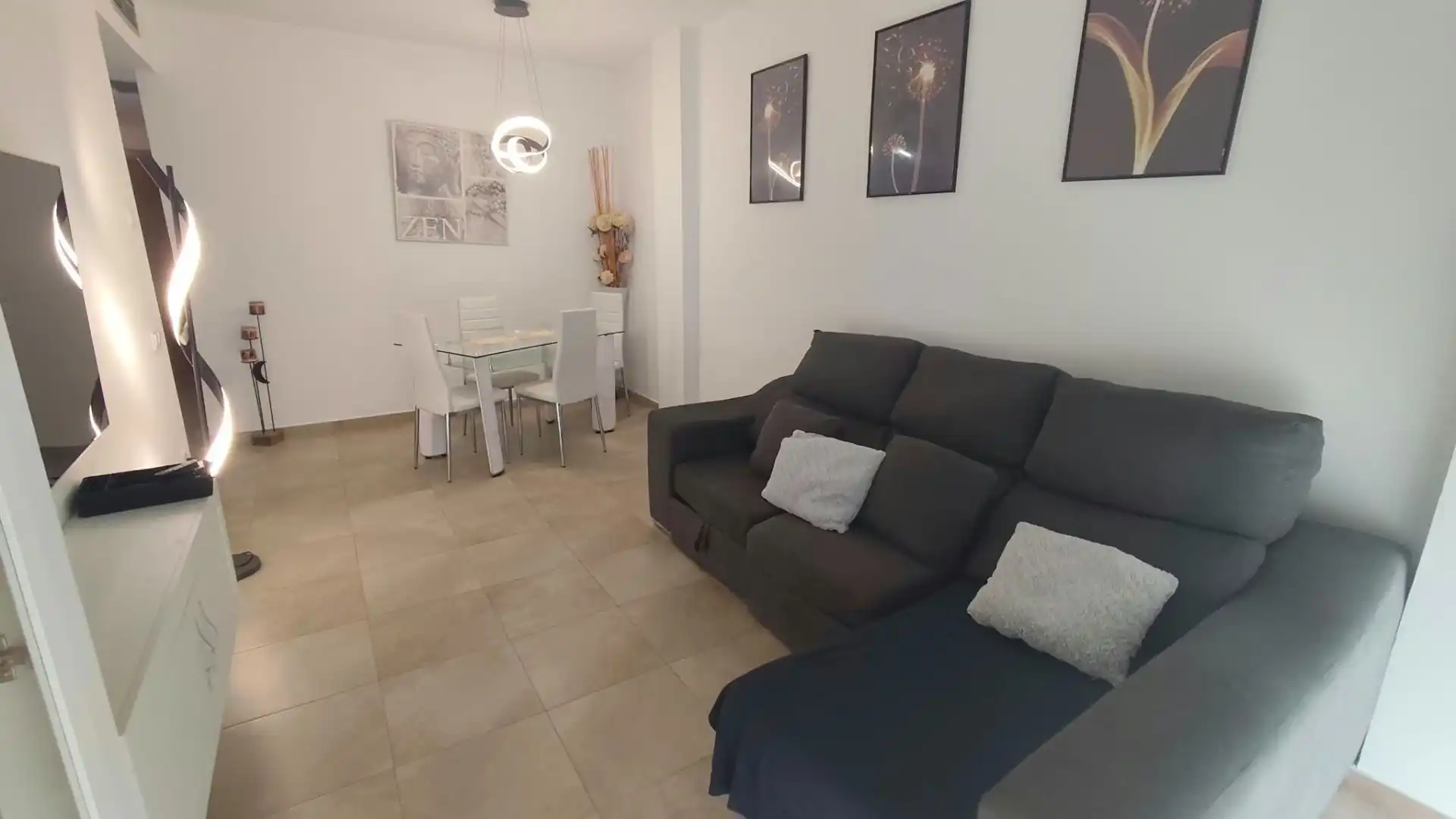 Appartement compact avec ascenseur à louer à Deltebre, imagen 2