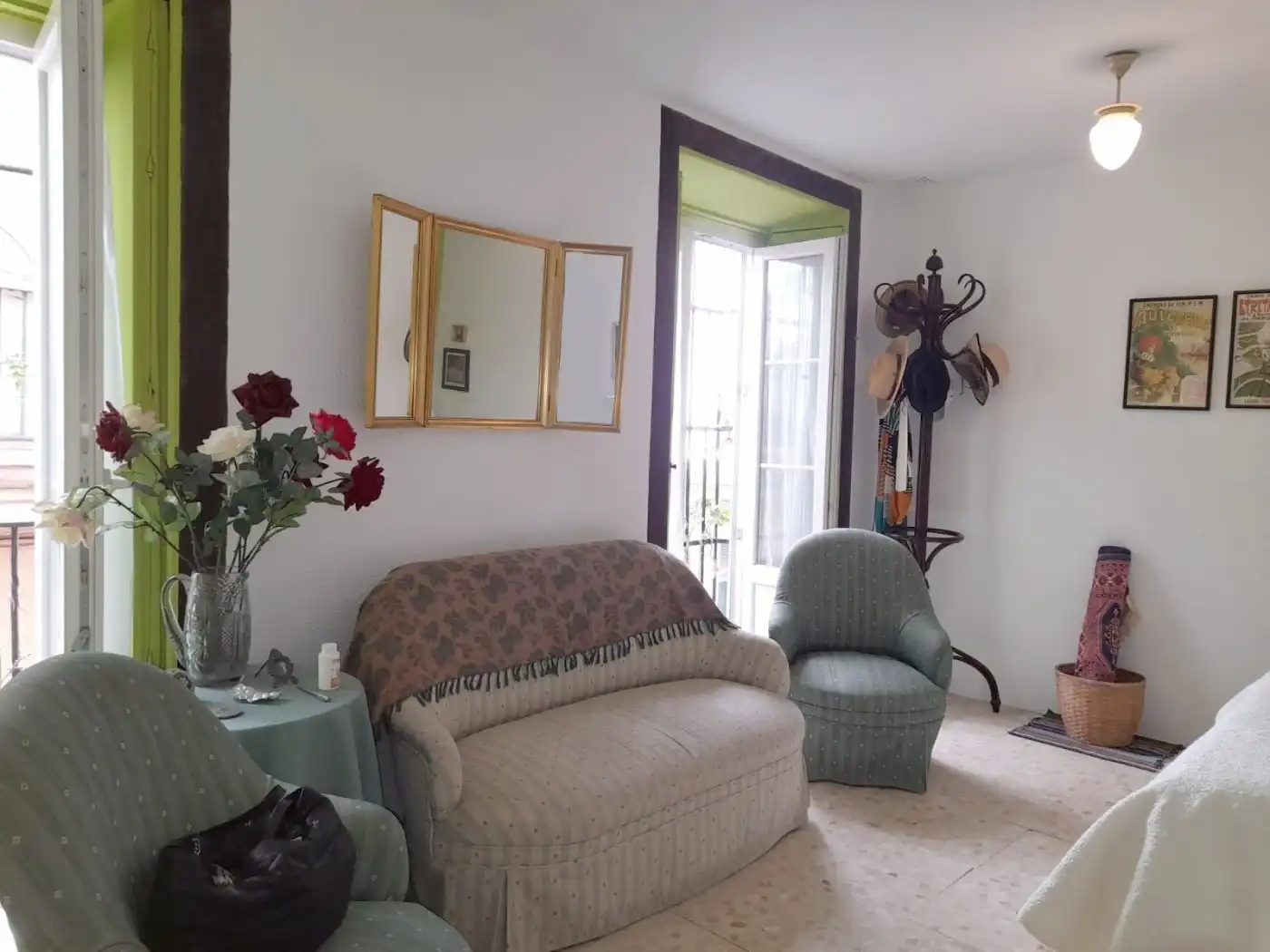 Living room of Flat for rent in Cádiz  with Furnished and Balcony