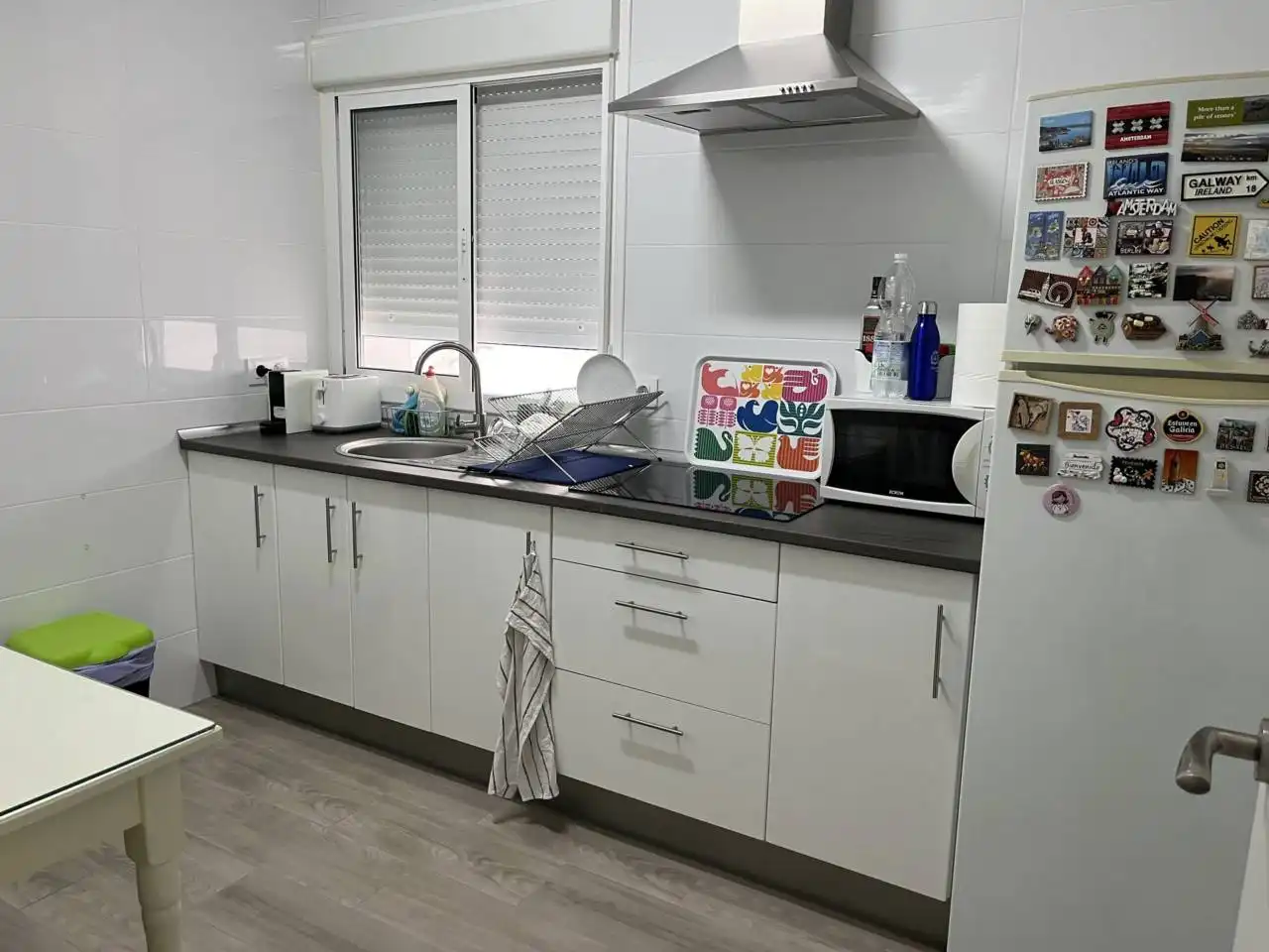 Kitchen of Flat for rent in Morón de la Frontera  with Air Conditioner, Furnished and Balcony