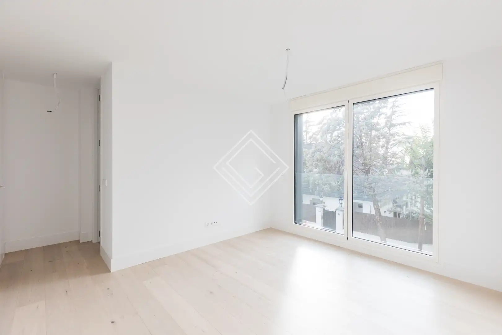 Habitación de Dúplex en venta en Madrid con Aire acondicionado, Terraza y Trastero
