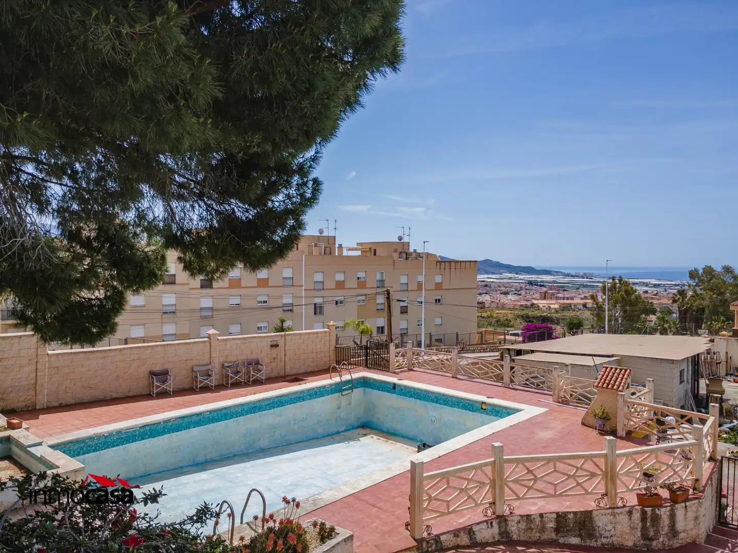 Piscina de Casa o chalet en venta en Motril con Aire acondicionado, Terraza y Piscina