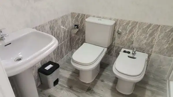 Baño de Ático para compartir en Almería con Terraza, Amueblado y Horno