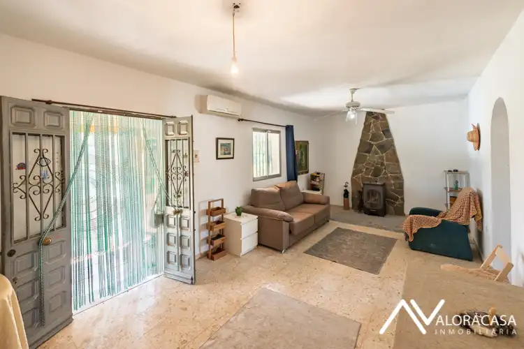 Sala de estar de Finca rústica en venta en Cártama con Aire acondicionado y Amueblado