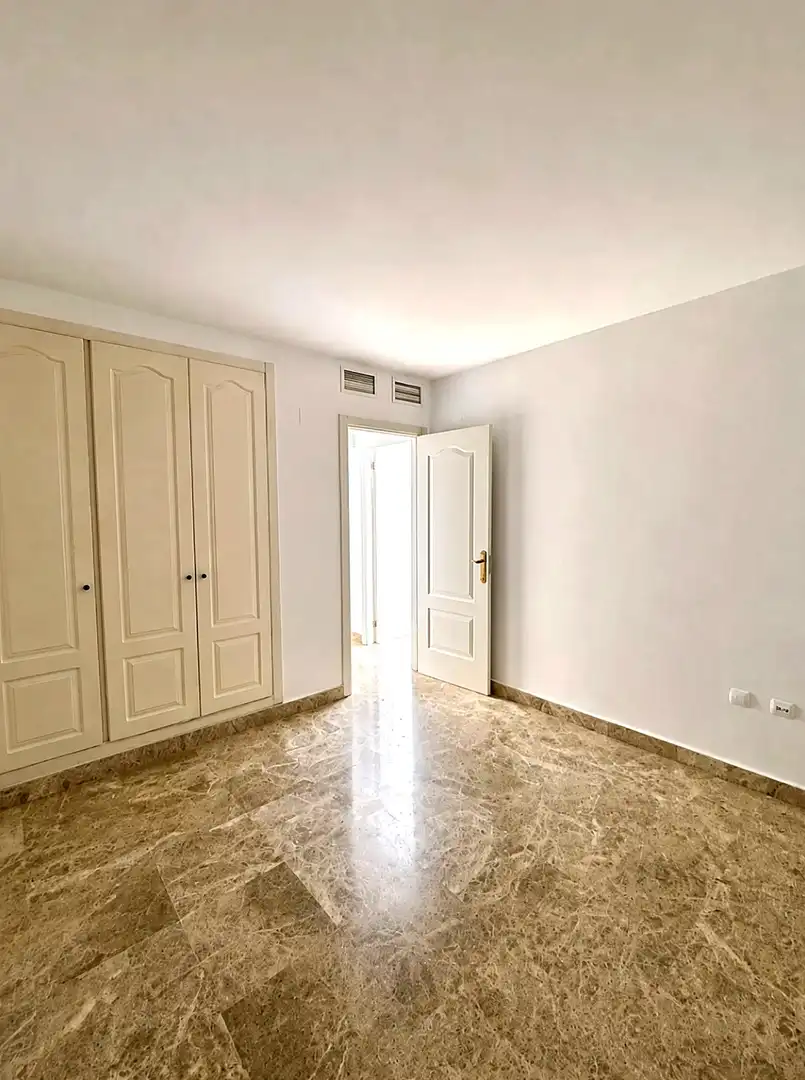 Maison jumelée avec terrasse à vendre à Nueva Andalucía, imagen 20