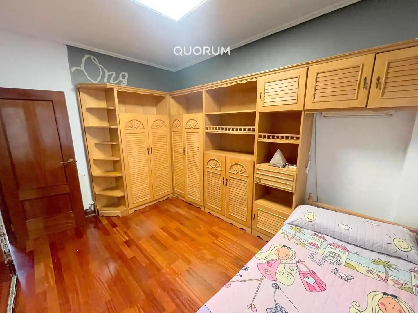 Bedroom of Flat for sale in Bilbao   with Heating