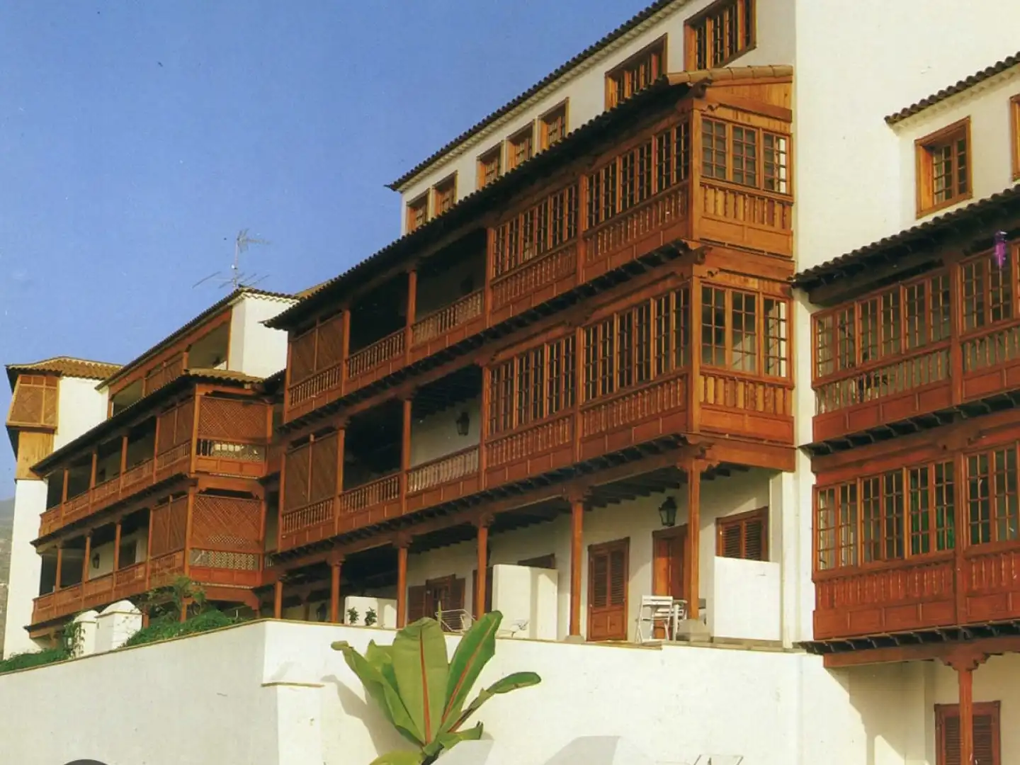 Außenansicht von Wohnungen zur Miete in Puerto de la Cruz mit Terrasse und Möbliert