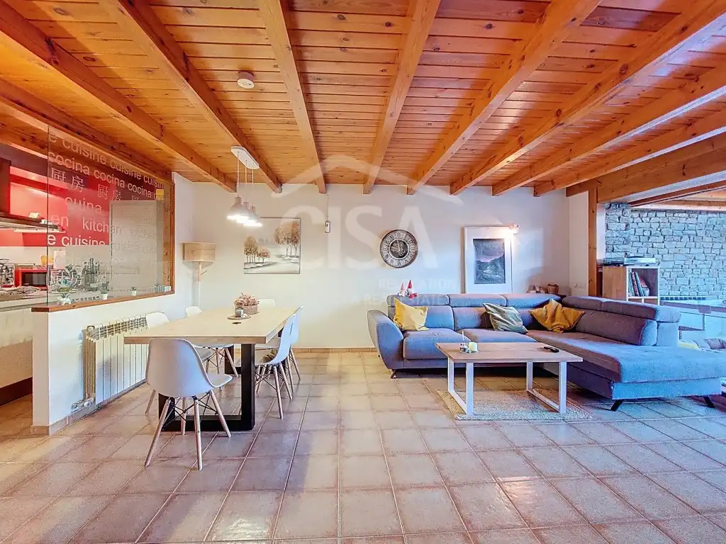 Sala de estar de Casa adosada en venta en Ordino con Trastero