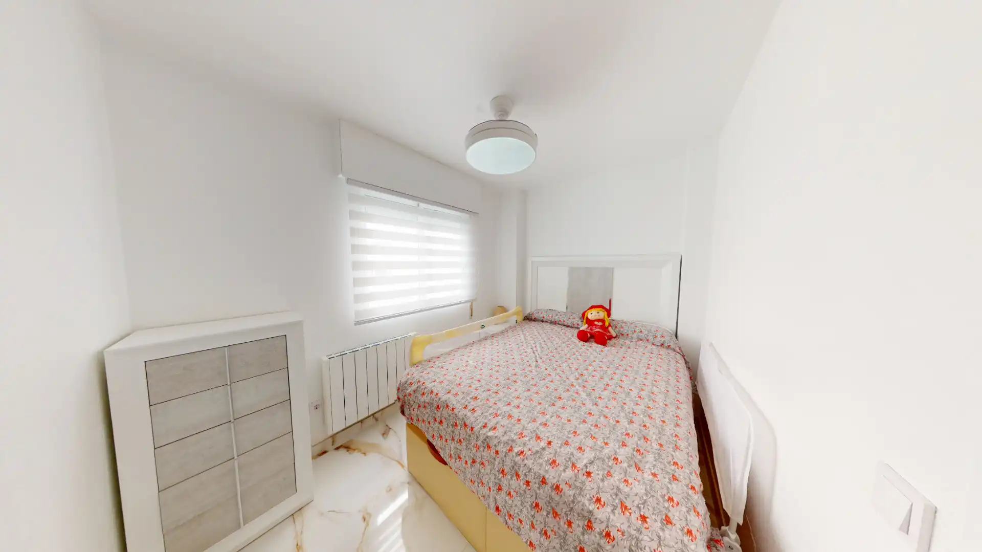 Habitación de Piso en venta en Torrevieja con Aire acondicionado, Calefacción y Terraza