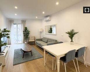 Sala d'estar de Pis de lloguer en  Barcelona Capital amb Aire condicionat, Calefacció i Moblat