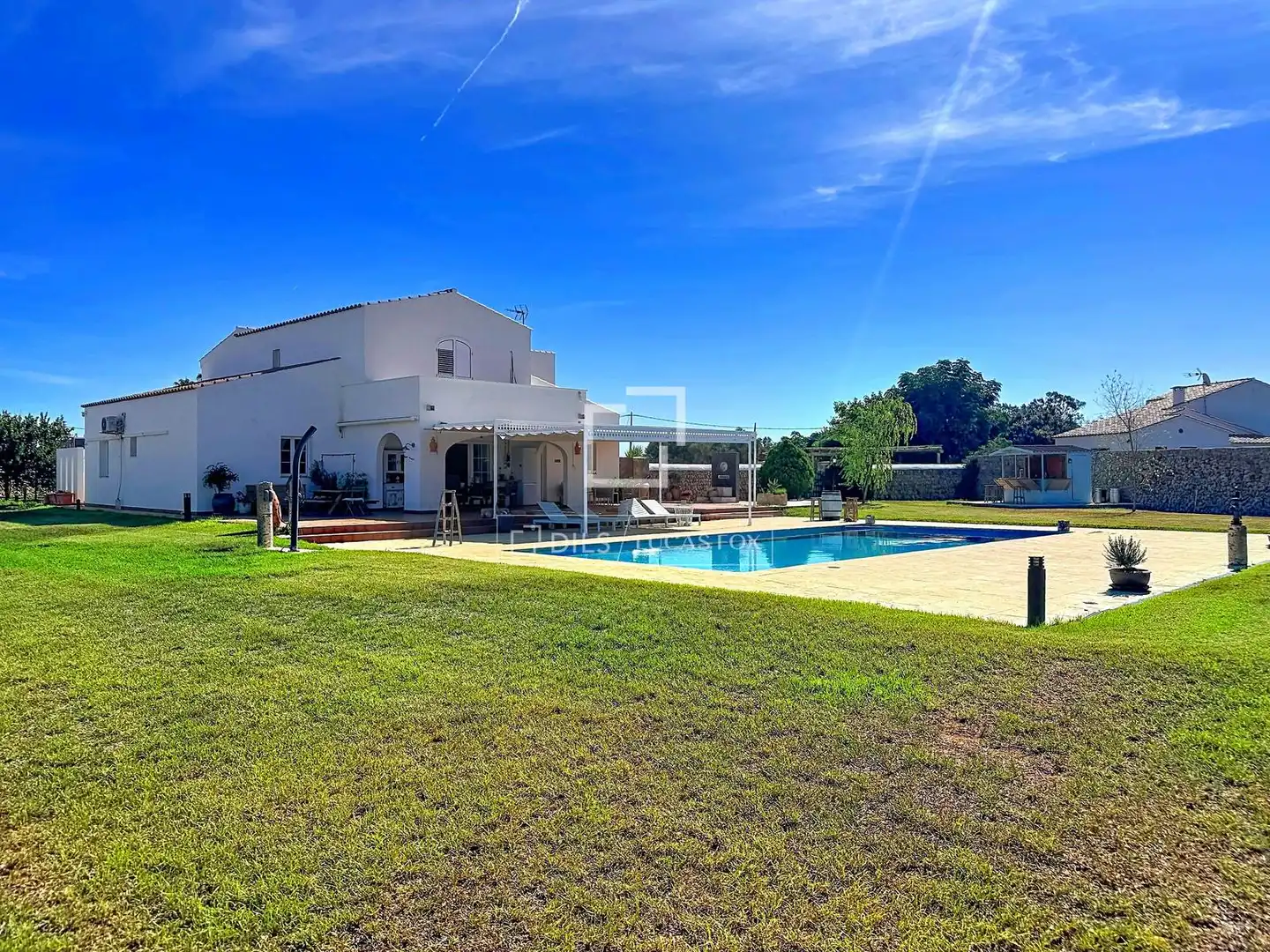 Maison rustique avec terrasse à vendre à Es Castell poble