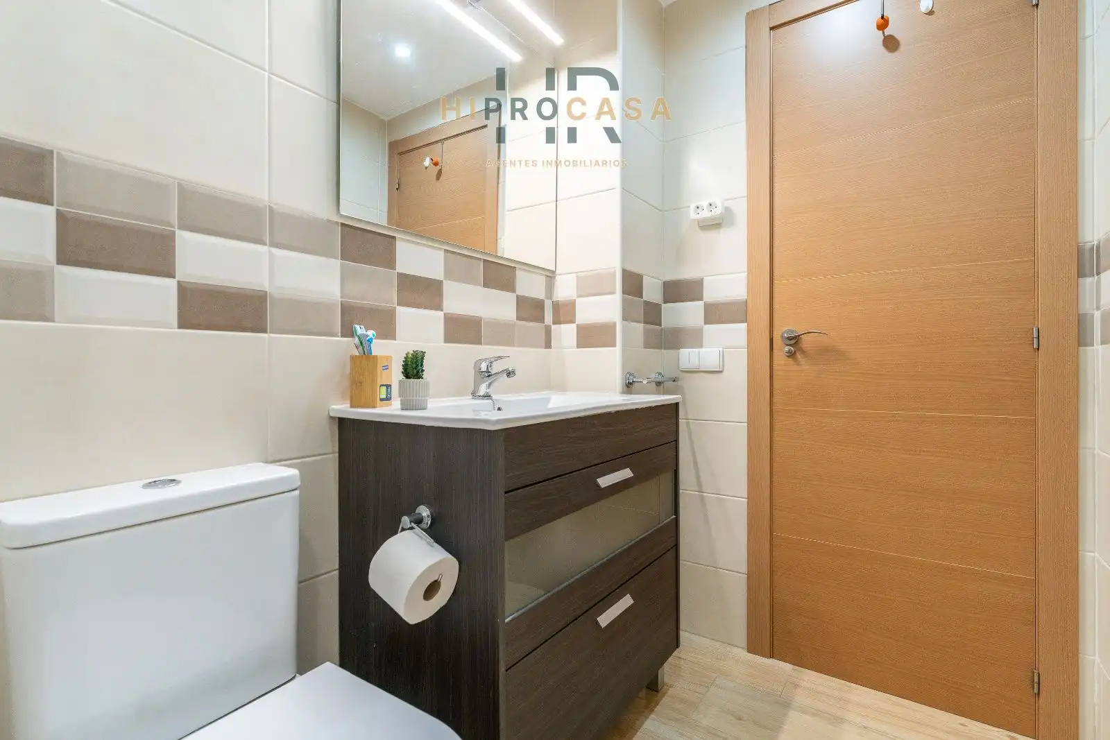 Badezimmer von Wohnung zum Verkauf in Reus mit Klimaanlage und Terrasse