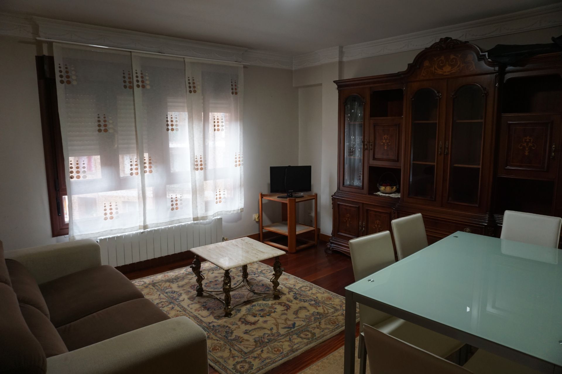Living room of Flat for sale in Basauri   with Heating, Furnished and Balcony