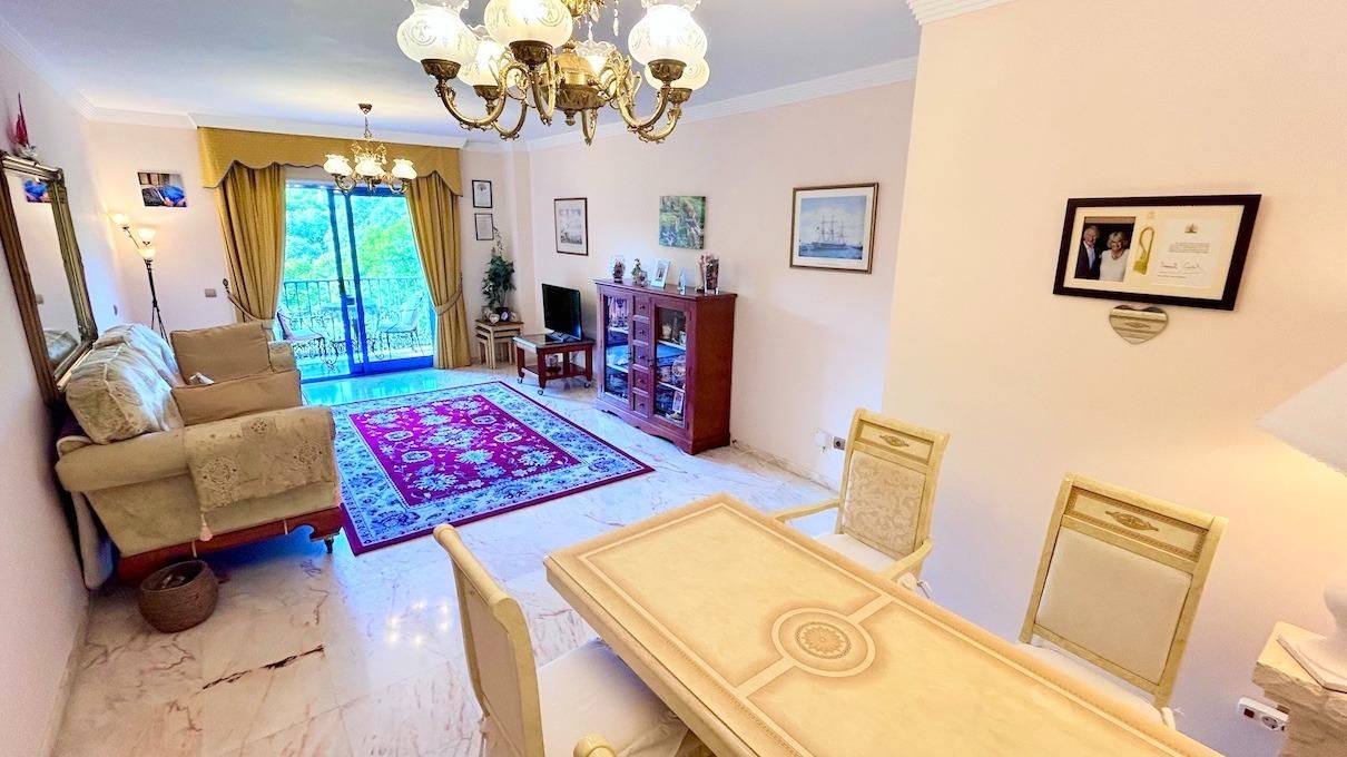 Comedor de Planta baja en venta en Benalmádena con Aire acondicionado, Terraza y Amueblado