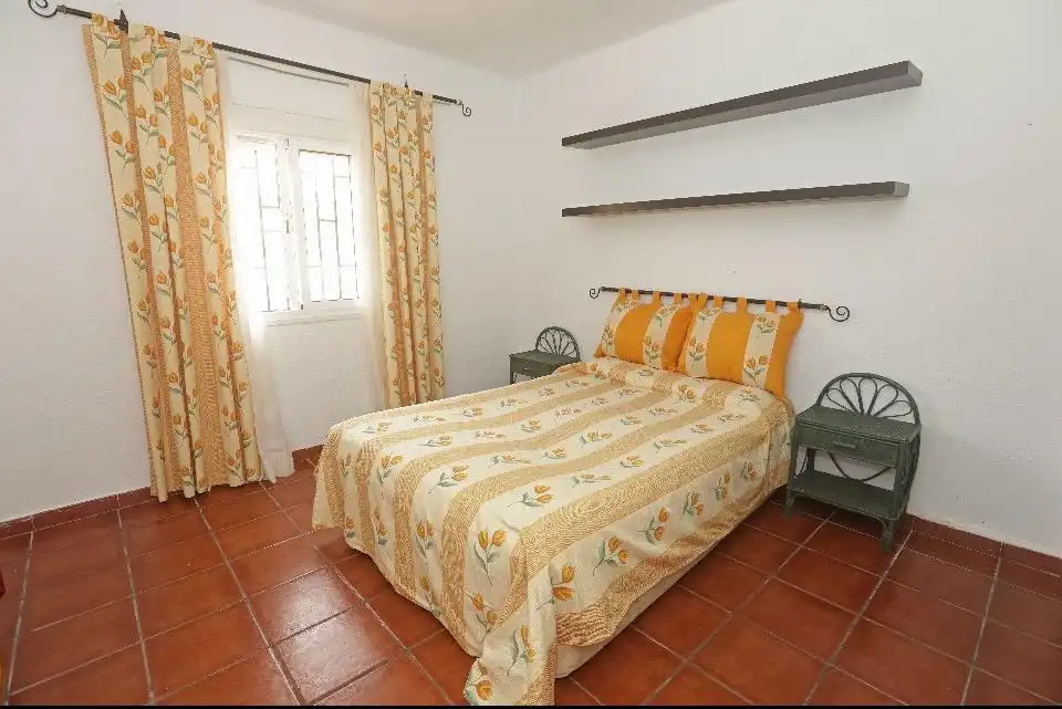 Habitación de Piso en venta en Algeciras con Aire acondicionado y Alarma